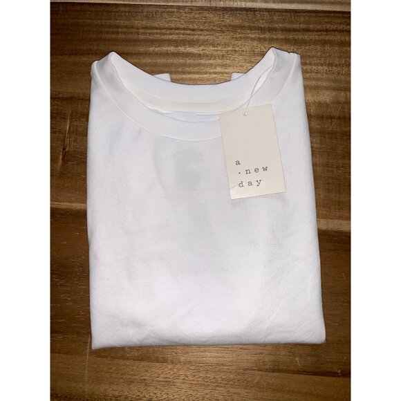 A New Day Kids White Short Sleeve T-Shirt Size Small - Picture 7 of 9